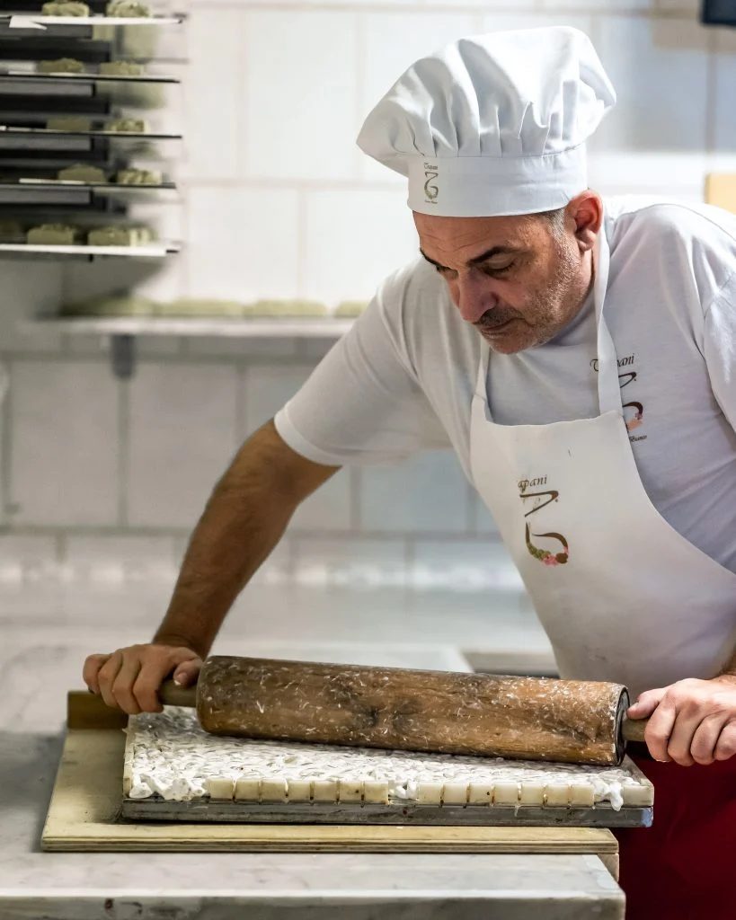 Lavorazione del torrone — Torrone Trapani